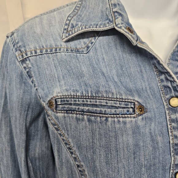 Eddie Bauer Blue Chambray Pearl Snap Blouse Western Rustic Cowgirl S - Picture 3 of 11